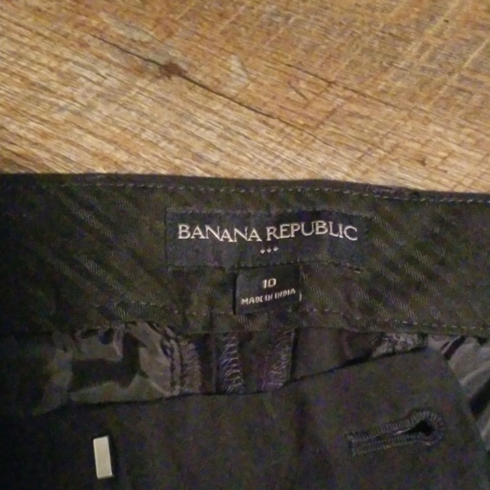 Shorts - Picture 4 of 5